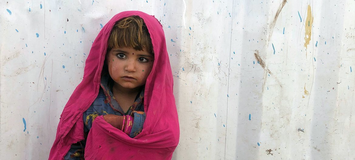 عشرة ملايين طفل في أفغانستان يحتاجون إلى المساعدة الإنسانية للبقاء على قيد الحياة.