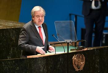 O secretário-geral, António Guterres, informa as delegações da Assembleia Geral da ONU sobre o trabalho da organização e as suas prioridades para 2025