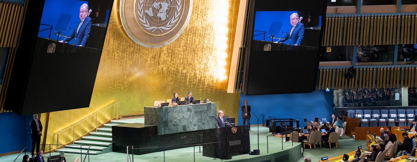 O Secretário-Geral das Nações Unidas, António Guterres, dá um discurso na Assembleia Geral das Nações Unidas, abordando a assembleia sobre o trabalho da organização e suas prioridades para 2026.