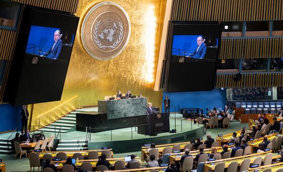 Глава ООН Антониу Гутерриш представляет Генассамблее приоритеты на 2026 год.