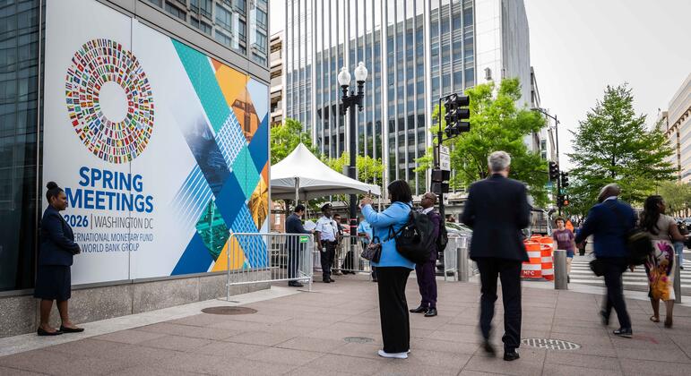 إطلاق أول "منصة للمقترضين" - إنجاز تاريخي في مجال التمويل العالمي