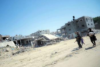 Las calles de Rafah se vacían mientras las familias siguen huyendo en busca de seguridad. 