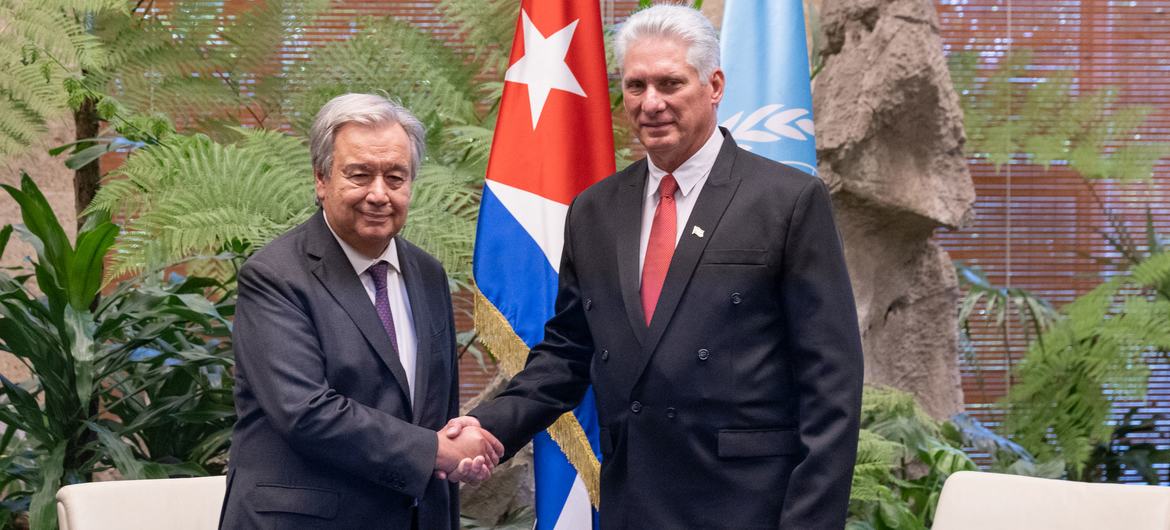 Глава ООН Антониу Гутерриш и президент Кубы Мигель Диас-Канель.