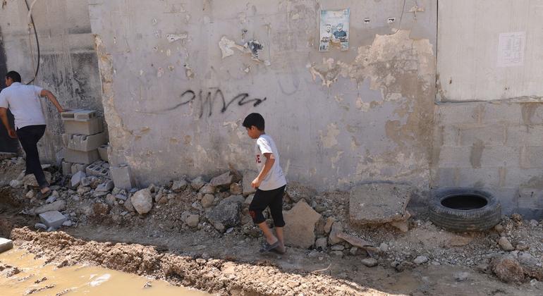 Las familias están siendo desplazadas de sus hogares en Yenín, en el norte de Cisjordania, debido a una escalada de violencia.