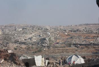 दो साल के भीषण युद्ध में, ग़ाज़ा का अधिकतर हिस्सा, बुरी तरह तबाह हो गया है.