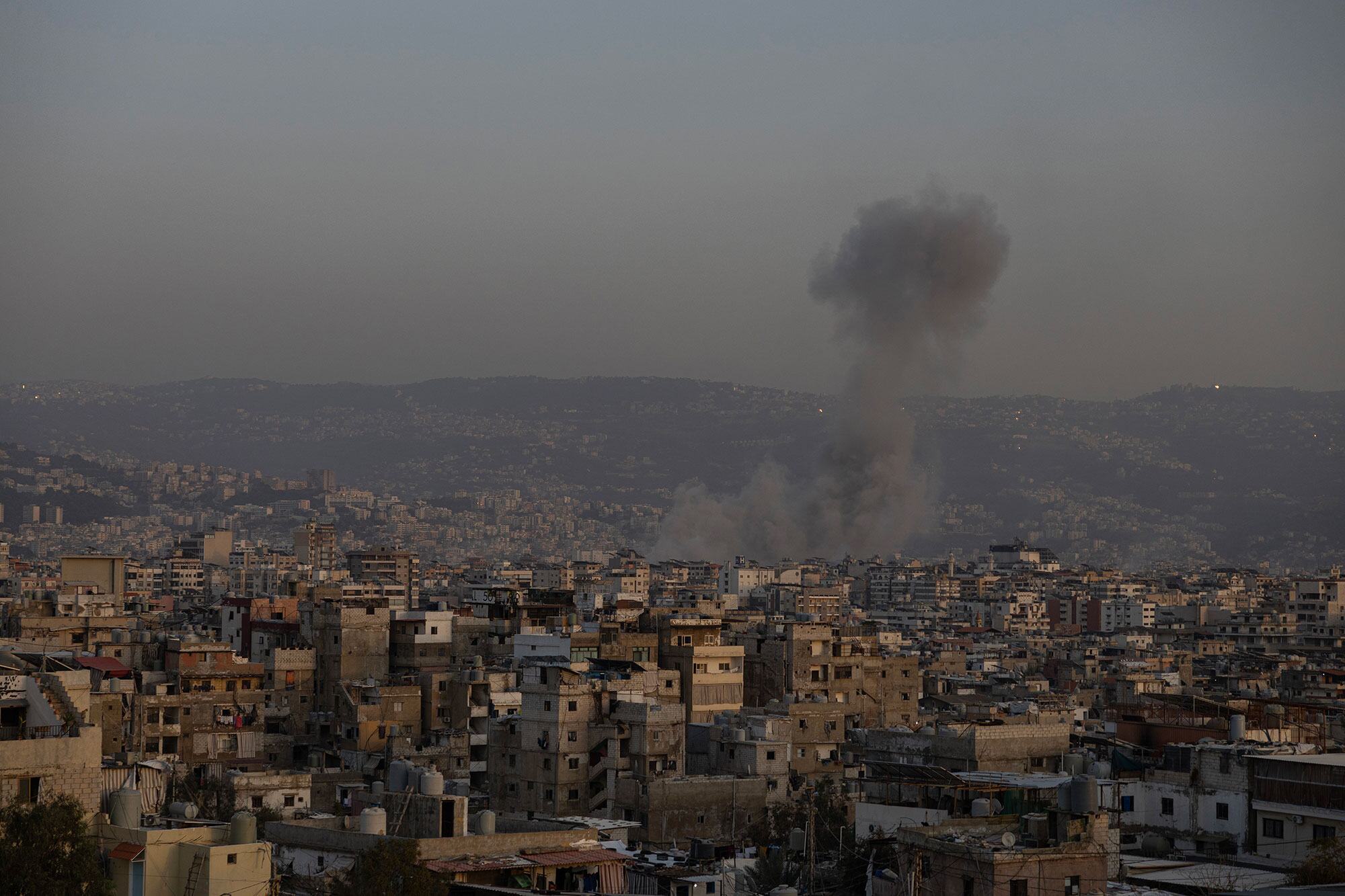 OMS diz que ataques a serviços de saúde no Líbano não podem ser normalizados