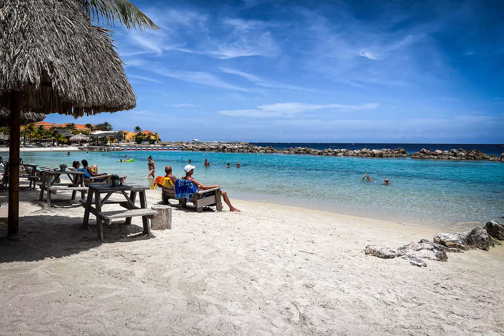 Desde las perfectas playas de Curaçao a veces se puede ver la costa de Venezuela.