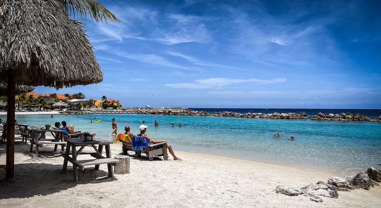Desde las perfectas playas de Curaçao a veces se puede ver la costa de Venezuela.