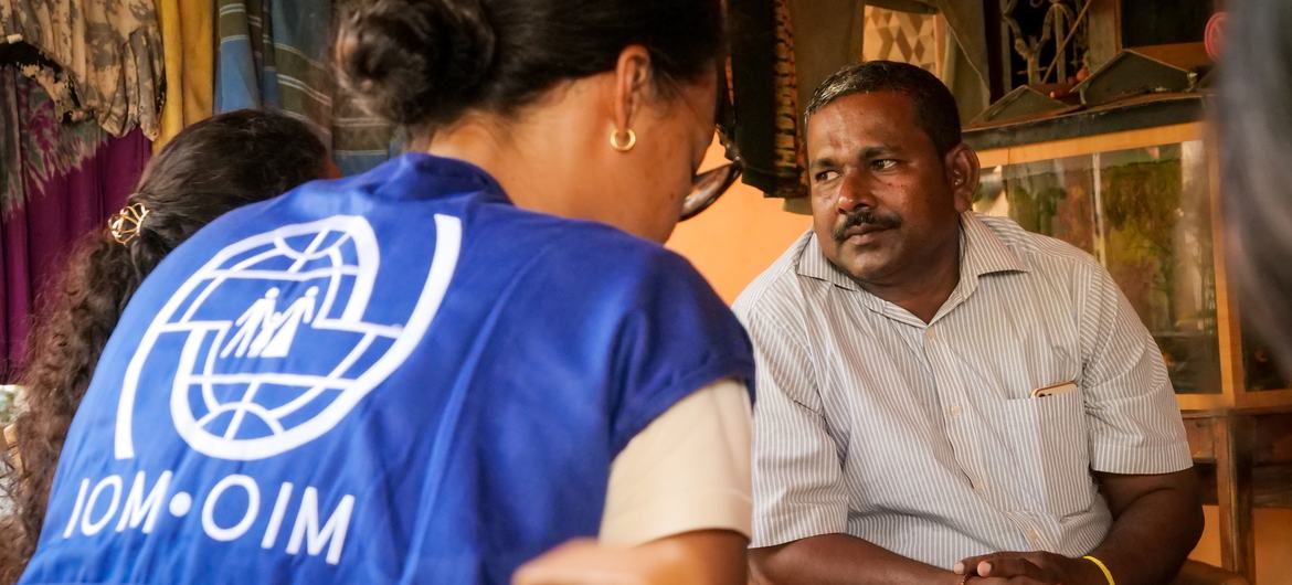 IOM supported the voluntary return and reintegration of the Sri Lankan people rescued following 28 days adrift at sea.