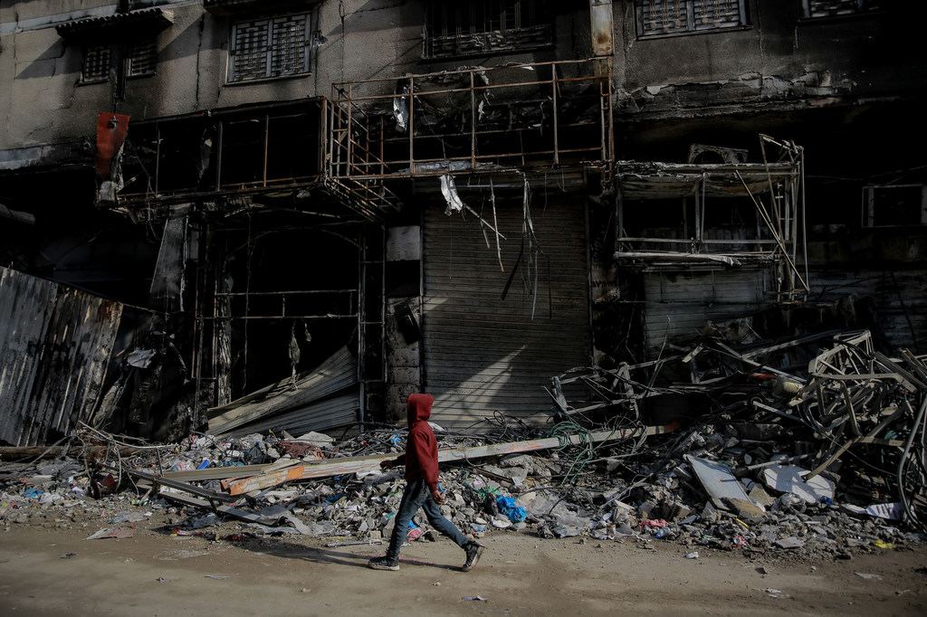 «Усиление атак, методичное уничтожение целых районов и отказ в гуманитарной помощи, по‑видимому, были направлены на постоянное изменение демографической структуры Газы».