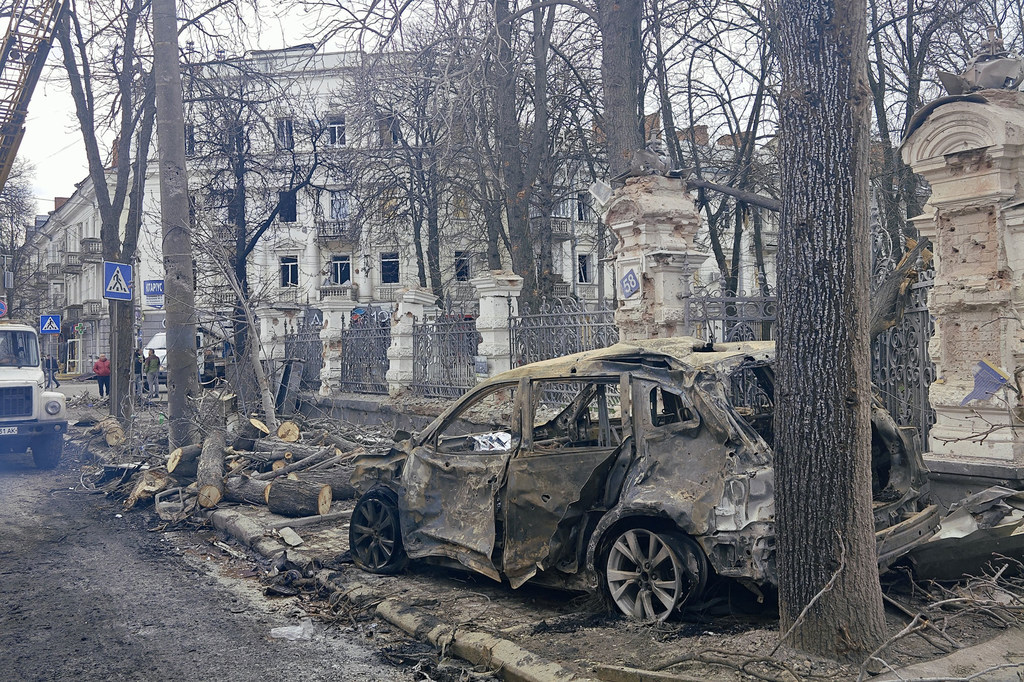 Les conséquences d'une frappe aérienne russe sur la ville de Soumy, dans le nord-est de l'Ukraine (avril 2025).