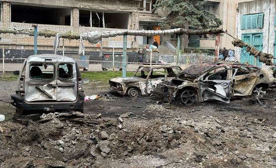 La misión de los derechos de la ONU condena peaje civil en huelgas mortales de misiles en Ucrania