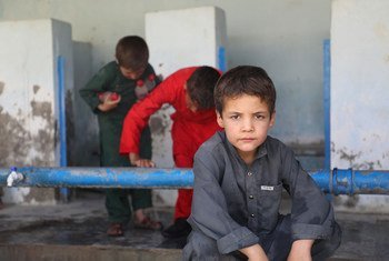 More than 400 families have taken shelter in a school in southern Kabul, the capital of Afghanistan. 
