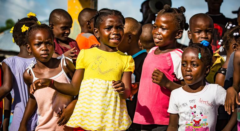 Violência armada no Haiti agrava crise humanitária, com número de crianças deslocadas internamente subindo para 170 mil (foto de arquivo)