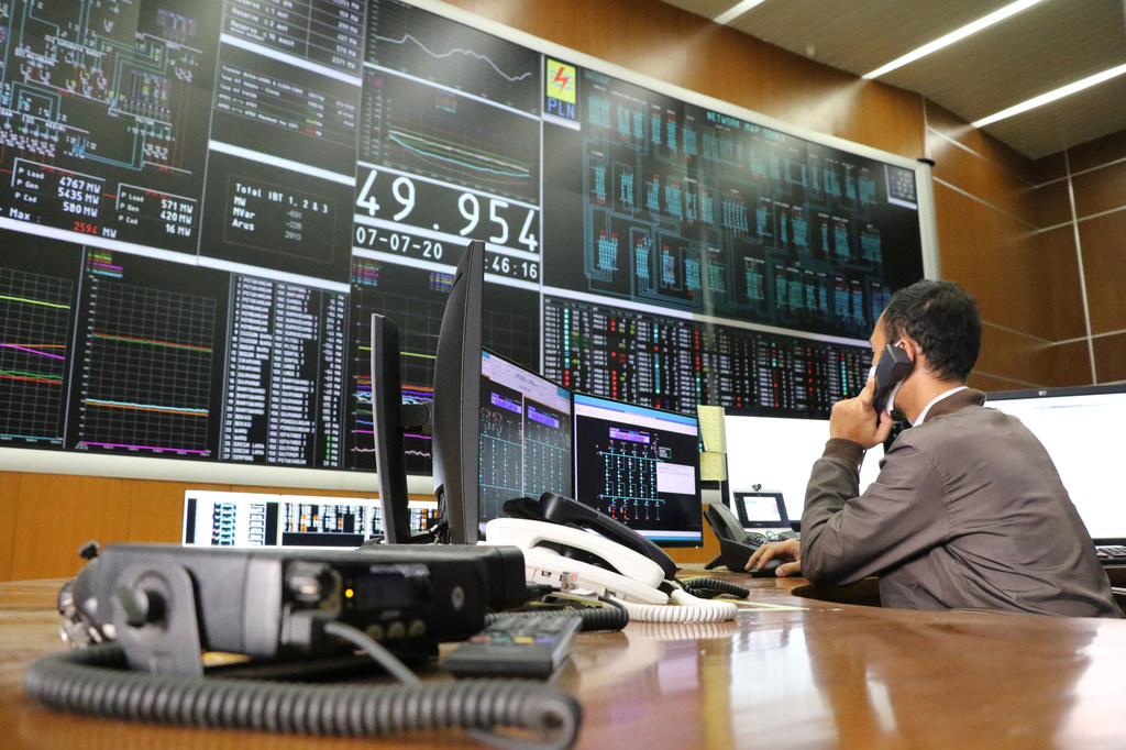 Indonesia is introducing technology to upgrade power grids.