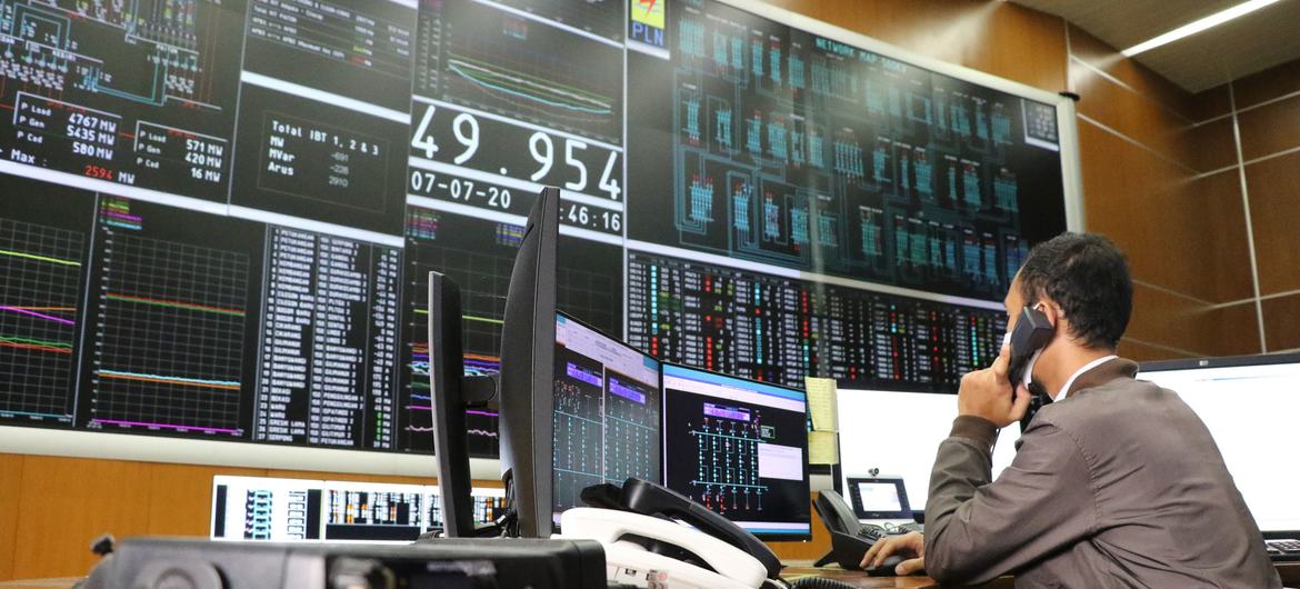 Indonesia is introducing technology to upgrade power grids. Indonesia is introducing technology to upgrade power grids.