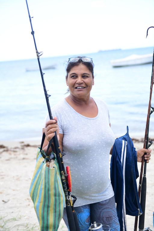 Los medios de vida de los pescadores artesanales como Nazma se han visto muy afectados por el cambio climático.