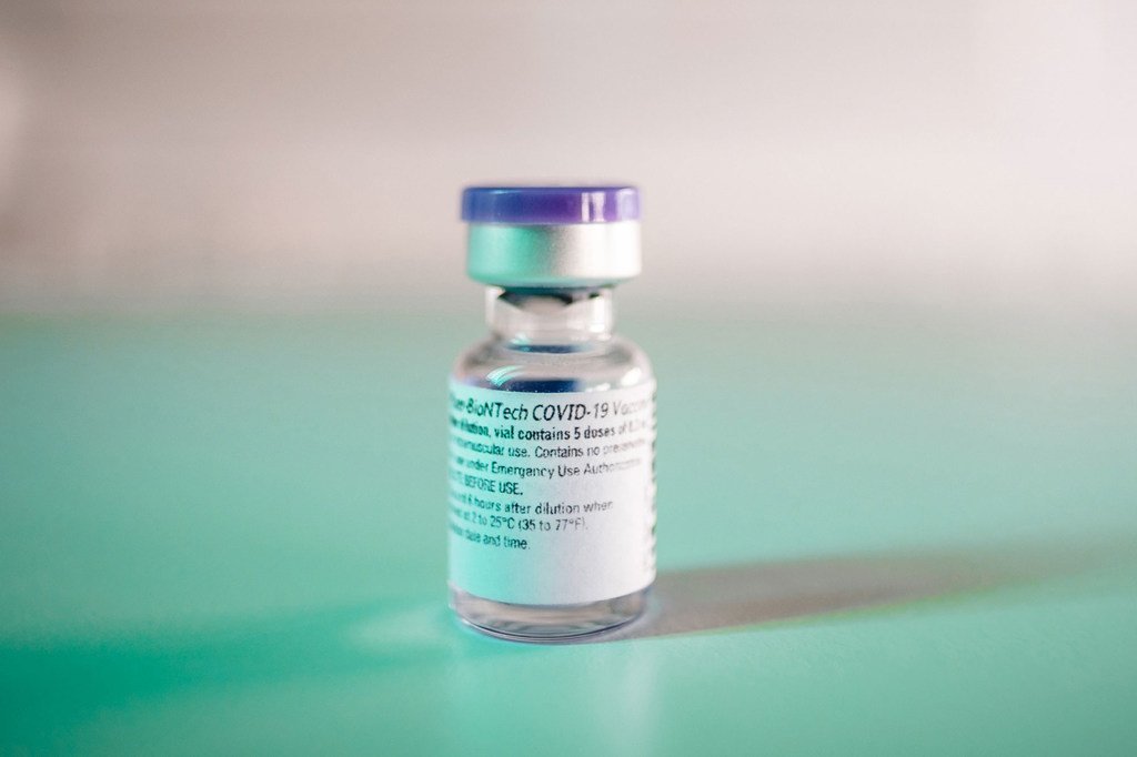 辉瑞-生物技术公司新冠疫苗是世界上首个可以使用的对抗这一大流行的疫苗。