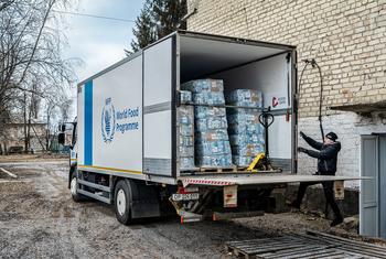 По всей Украине в гуманитарной помощи нуждаются почти 13 миллионов человек. 