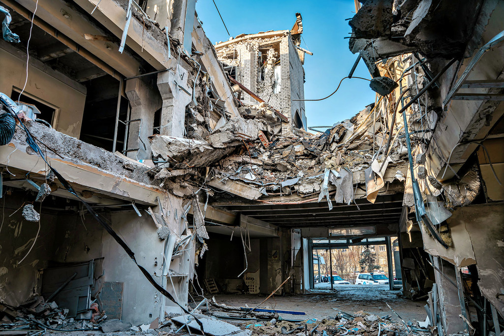 Un bâtiment municipal en ruine à Zaporizhzhya, dans le sud-est de l'Ukraine.