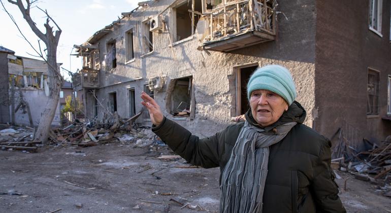 An inter-agency humanitarian convoy delivered aid to residents of Pokrovsk Town in the Donetsk Region.
