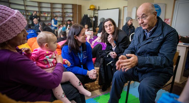 un.org - A former refugee takes on a world in flight