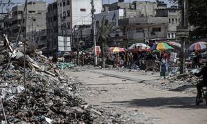 Los bombardeos israelíes a Gaza han dejado millones de toneladas de escombros.