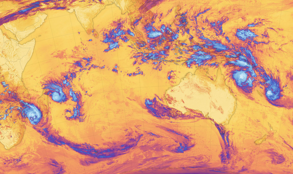 Three active storms in the South Pacific - image from the NASA Earth Observatory (Feb 2025) Three active storms in the South Pacific - image from the NASA Earth Observatory (Feb 2025)