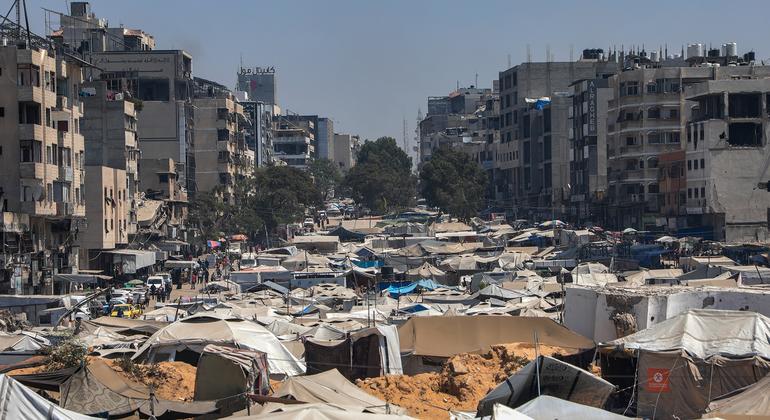غزة - قلق إزاء الهجوم على البنايات العالية، والناس في الشمال منهكون