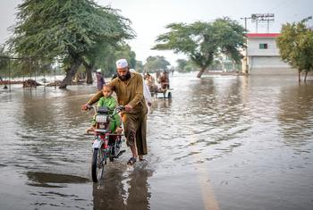 Des habitants de la région du Pendjab au Pakistan affectés par de graves inondations (photo d'archives). Des habitants de la région du Pendjab au Pakistan affectés par de graves inondations (photo d'archives).