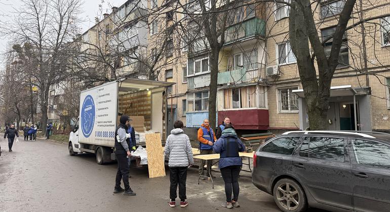 Гуманитарная помощь для жителей Тернополя, Украина.