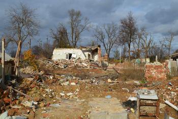Des bâtiments de l'oblast de Tchernihiv, en Ukraine, restent abandonnés plus d'un an après le début de l'invasion à grande échelle de l'Ukraine.