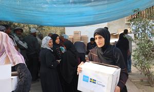 UNICEF distributes winter clothes kits to children across the Gaza Strip, as winter storms are adding to families' hardship.