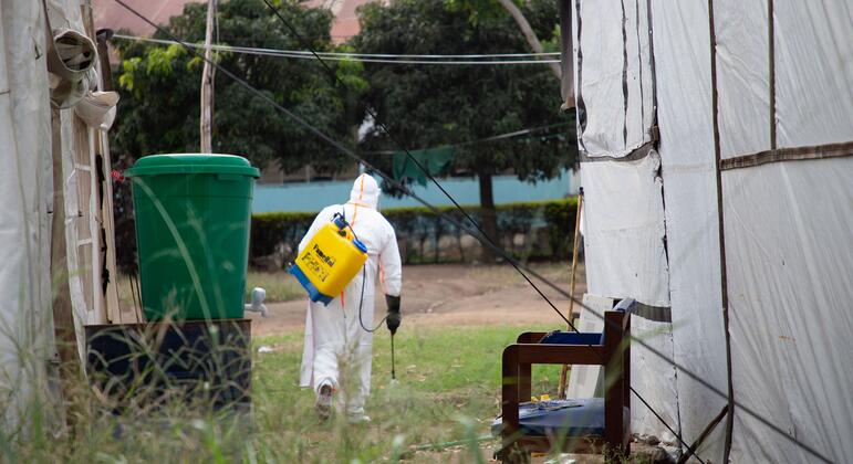 Global Ebola cases top 1,000 as UN races to reach DR Congo’s most vulnerable