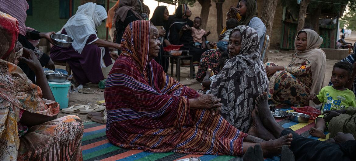 In El Obeid, Sudanese women face drones by day, rape by night, to reach water