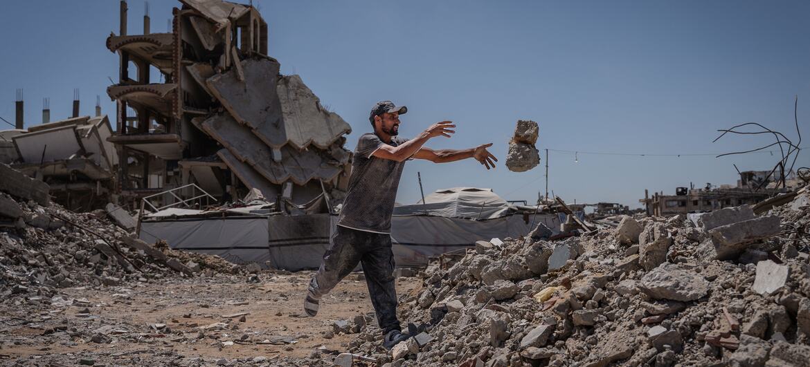 Expanding areas under Israeli control in Gaza increase risks to civilians, UN warns