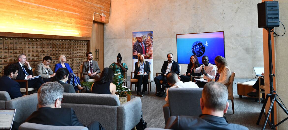 A panel discussion on youth-led peacebuilding is held during a UN Peace and Security Council meeting in New York.