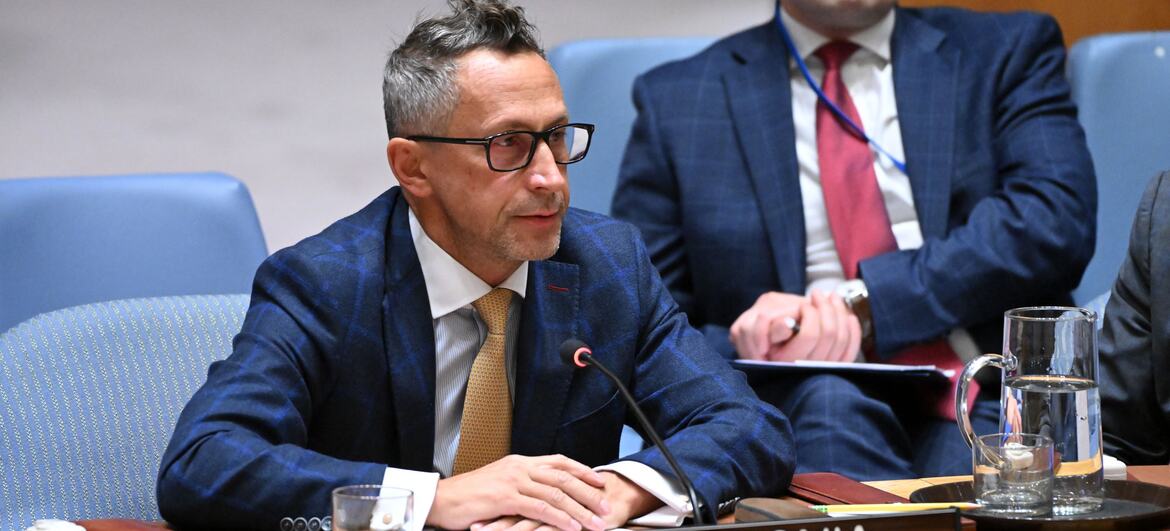 Rein Tammsaar, représentant permanent de l'Estonie, s'adresse au Conseil de sécurité de ONU sur le maintien de la paix et de la sécurité en Ukraine.