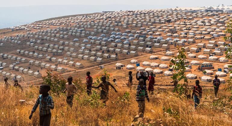 Security Council LIVE: Rising tide of forced displacement
