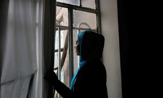 Afghanistan: Women face fresh dress code arrests amid record refugee returns