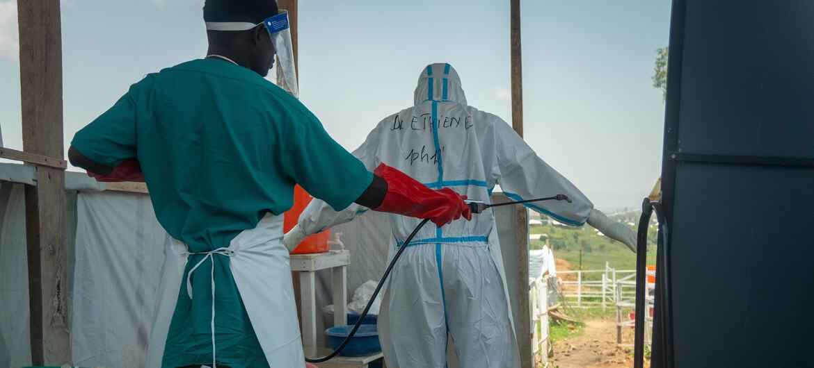 Ebola responders grapple with widening outbreak in DR Congo