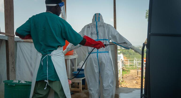 Ebola en RDC : des signes de recul, mais le pic reste incertain