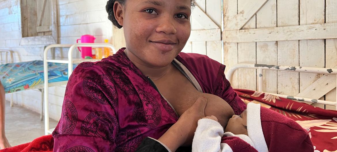 A young mother in Madagascar breastfeeds her newborn at a hospital in the south of the country.