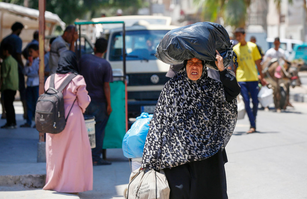 Israel obliga a la población a evacuar la ciudad de Gaza y dirigirse hacia el sur de la Franja.