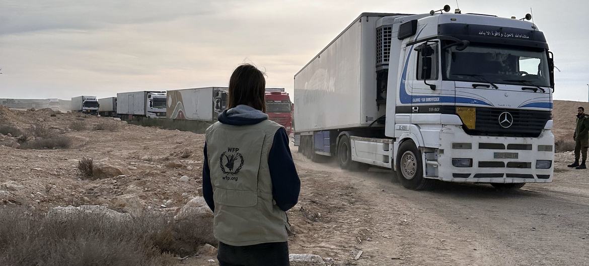 A convoy of humanitarian food aid makes its way from Jordan to Gaza 
