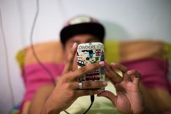 Las redes sociales sirven para reclutar niños a grupos armados en Colombia.
