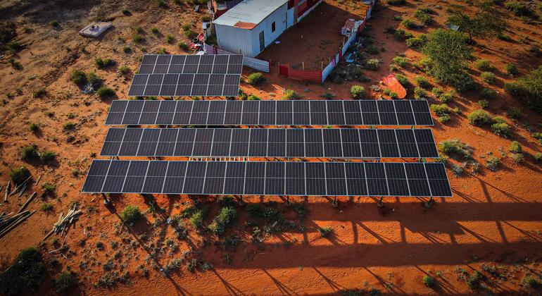 Los paneles solares suministran energía constante a la universidad de Abudwaq, Galmadug. Los paneles solares suministran energía constante a la universidad de Abudwaq, Galmadug.