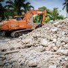 آثار الدمار جراء زلزال في هايتي