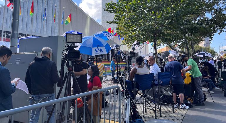 Journalists wait outside UN Headquarters during the seventy-seventh session of the General Assembly Debate.