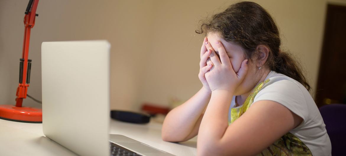 Many children are confronted with online abuse.